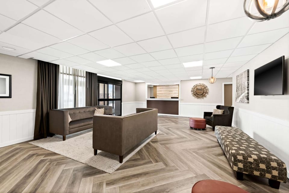 Best Western State Fair Inn Hotel in Ozark Mountains