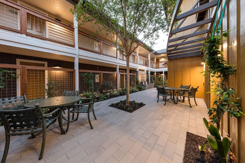 Best Western Plus Stevenson Manor Hotel in Calistoga