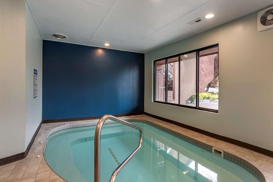 Best Western Sunridge Inn & Conference Center Hotel in Baker City