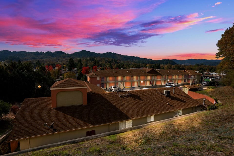 Best Western Willits Inn Hotel in Willits