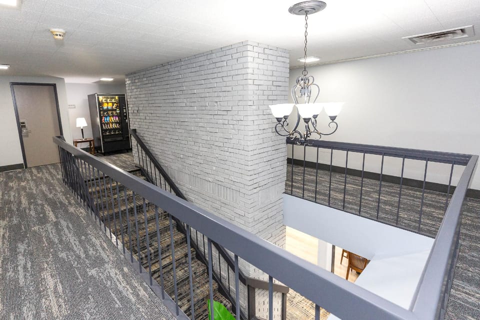 Coratel Inn & Suites - Mankato Hotel in Mankato