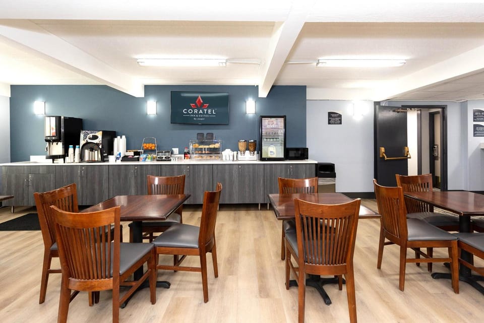 Coratel Inn & Suites - Mankato Hotel in Mankato