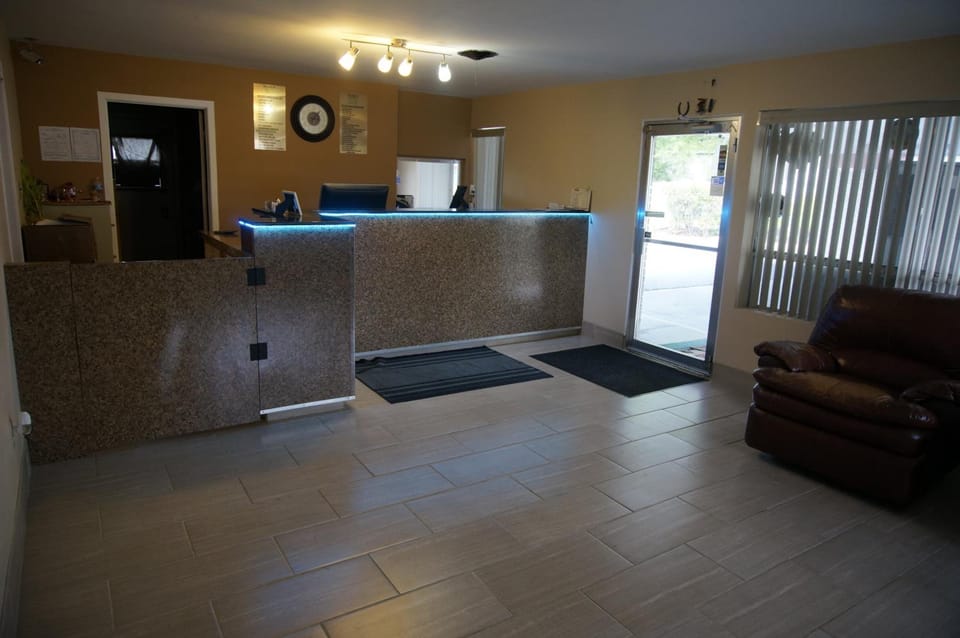 Budget Inn Malvern Motel in Fenter Township
