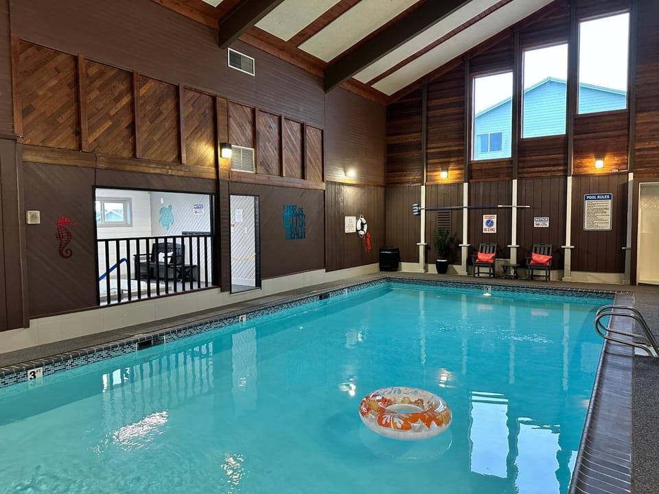 Canterbury Inn Resort in Ocean Shores