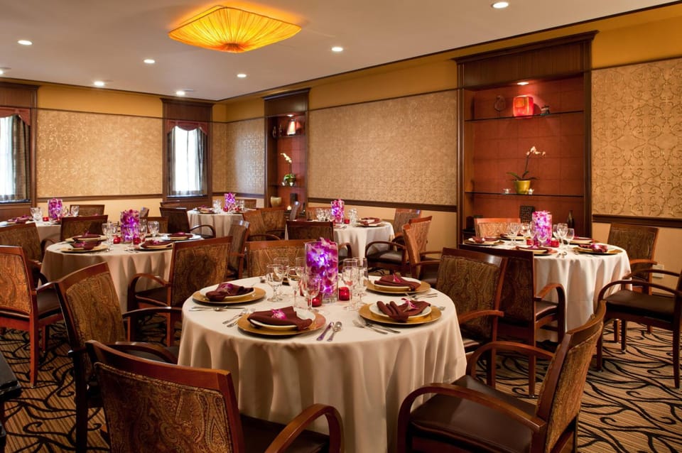 Banquet hall