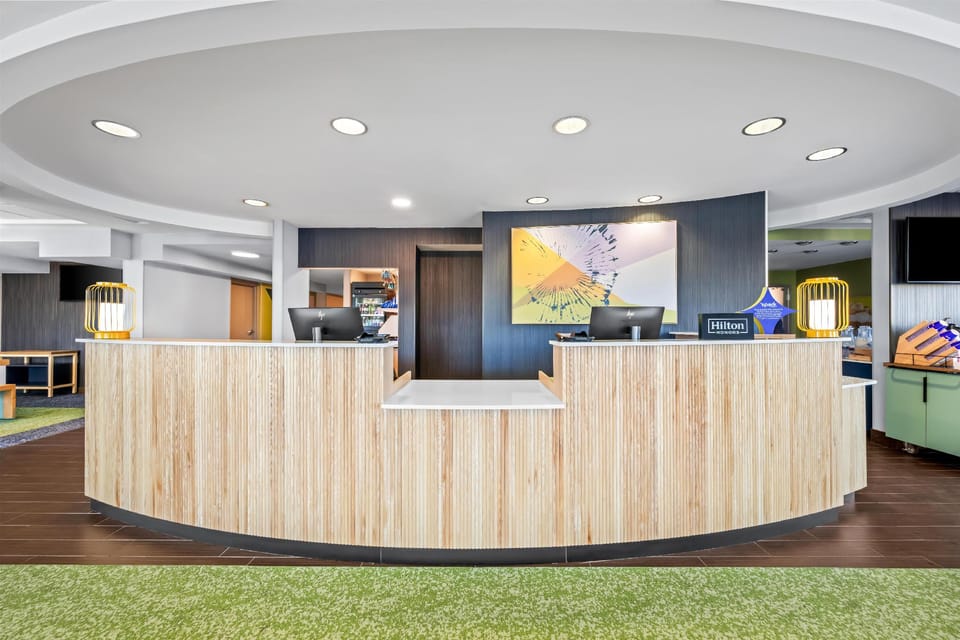 Spark by Hilton Cleveland Beachwood Hotel in Beachwood