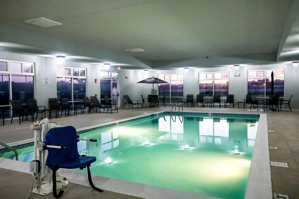 Fairfield by Marriott Inn & Suites Louisville Airport Hotel in Louisville