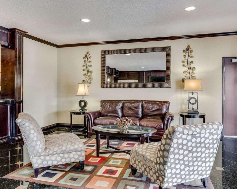 Quality Inn & Suites Slidell Hotel in Slidell
