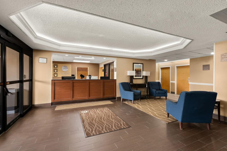 Comfort Inn Bordentown near NJ Turnpike Hotel in Bordentown