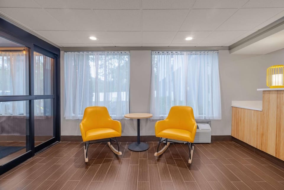 Spark by Hilton Clarks Summit Hotel in Pennsylvania