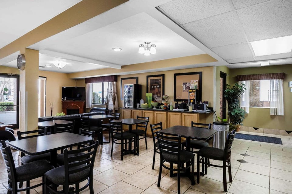 Quality Inn Dumas Hotel in Oklahoma