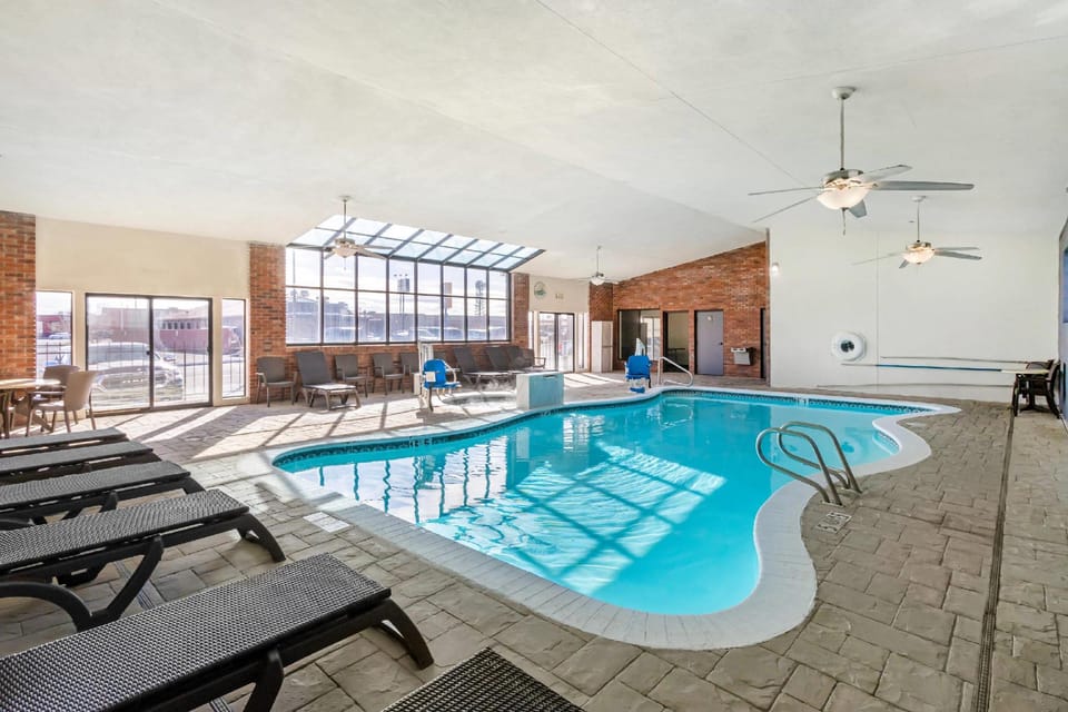 Comfort Inn & Suites Near Fallon Naval Air Station Hotel in Fallon