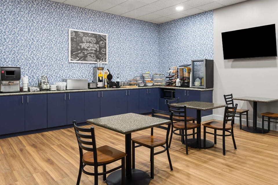 AmericInn by Wyndham Marshfield Hotel in Wisconsin