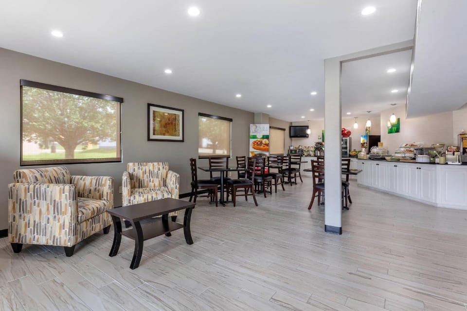 Quality Inn McComb Hotel in Mississippi