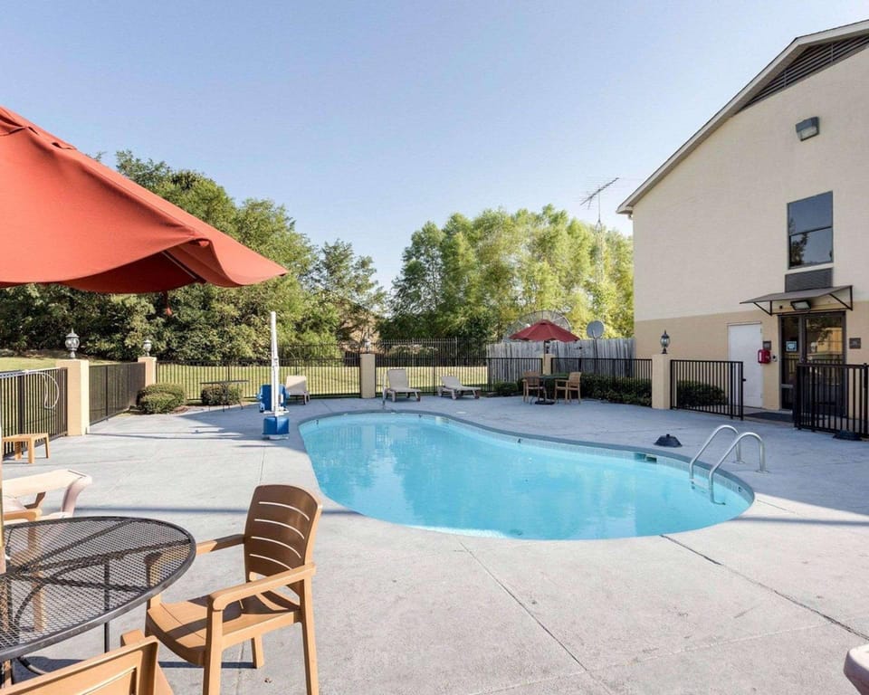 Quality Inn Olive Branch - Memphis South Hotel in Olive Branch
