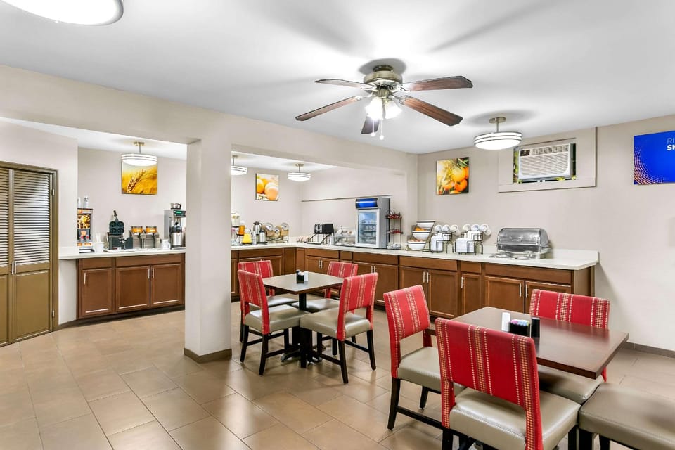 Comfort Inn Red Horse Frederick Hotel in Frederick