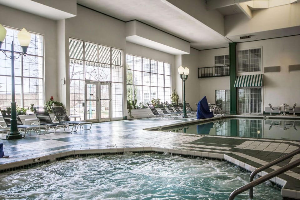 Comfort Suites Appleton Airport Hotel in Wisconsin