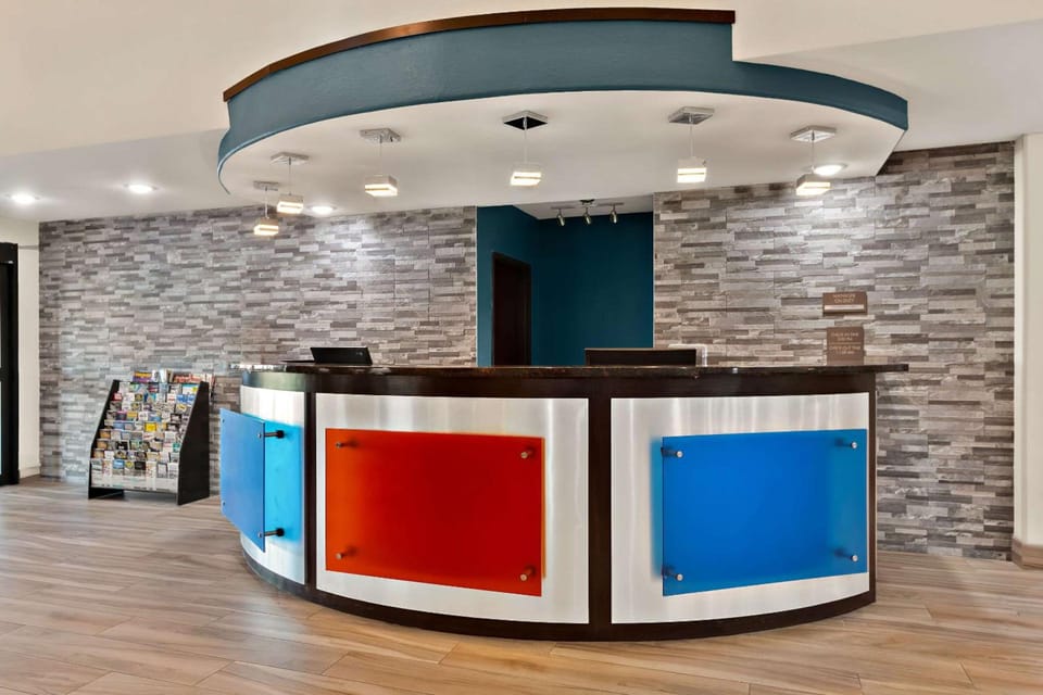 Comfort Suites Bastrop Hotel in Bastrop