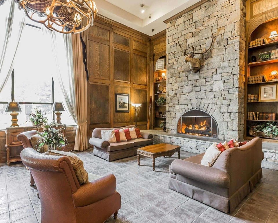 Comfort Suites Boone - University Area Hotel in Boone