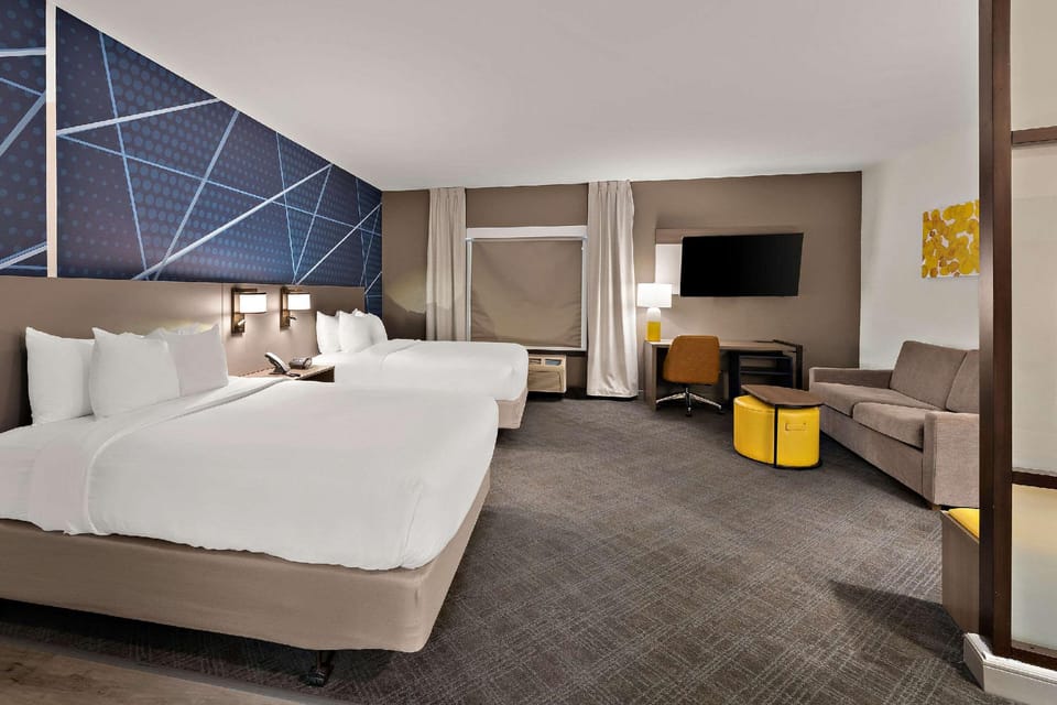 Suite room