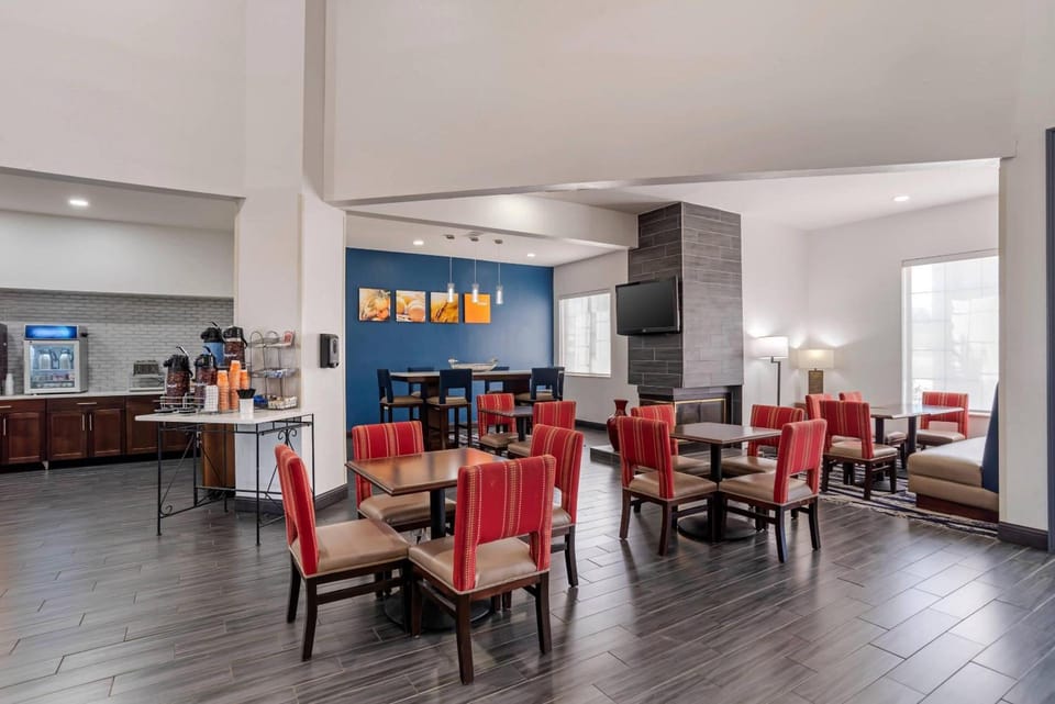 Comfort Suites Hattiesburg near University Hotel in Hattiesburg
