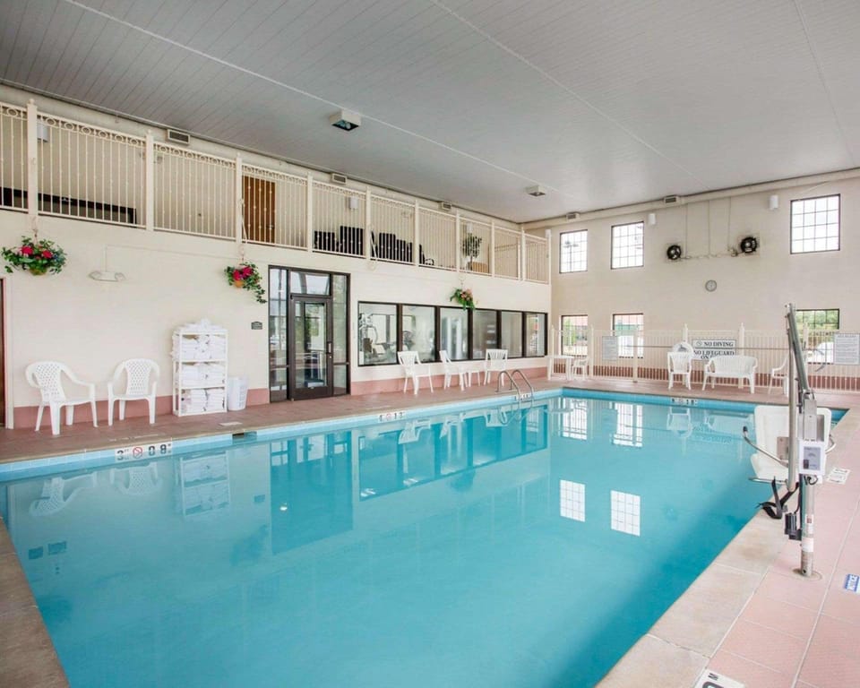 Comfort Suites Lebanon Hotel in Lebanon