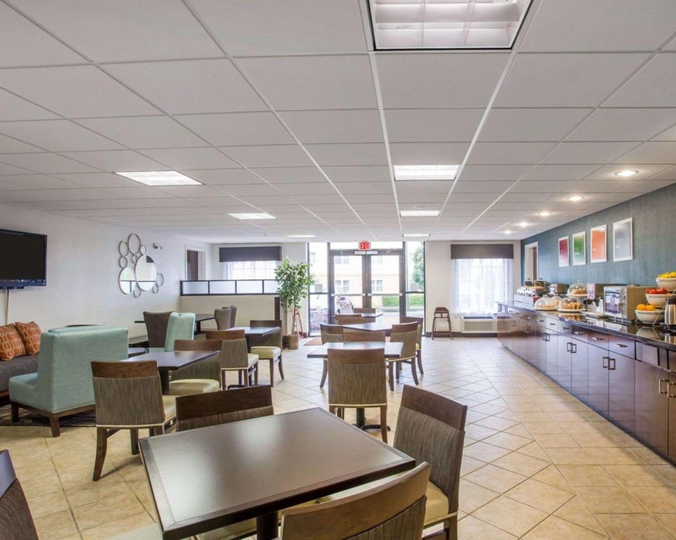 Comfort Suites Lebanon Hotel in Lebanon