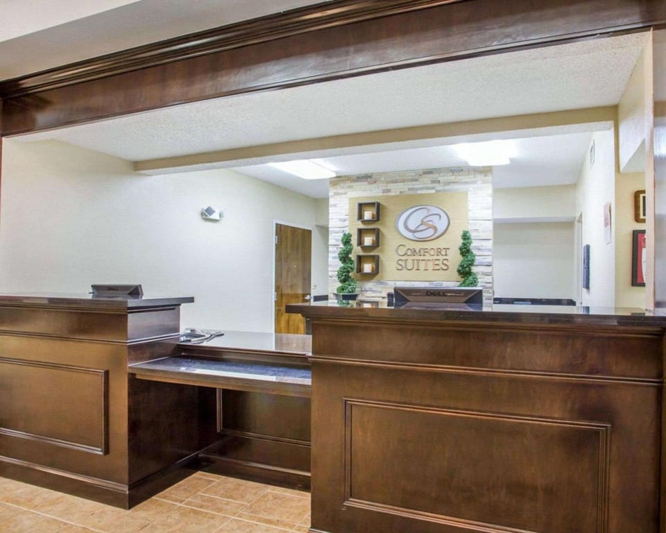 Comfort Suites Lebanon Hotel in Lebanon