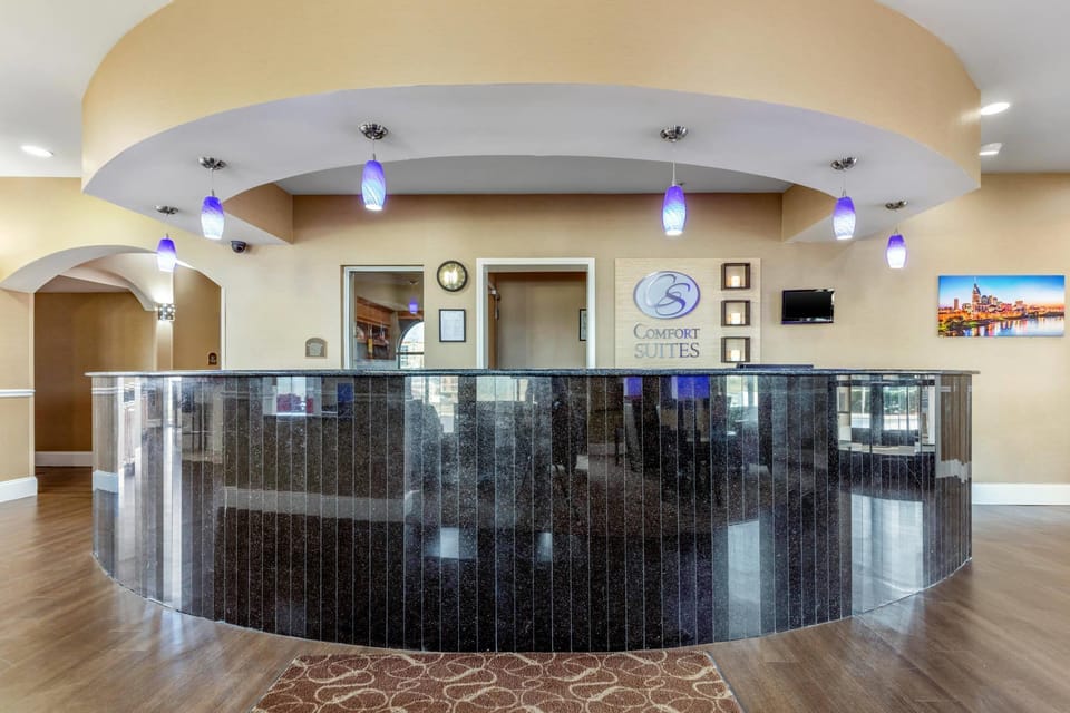 Comfort Suites Smyrna - Nashville Area Hotel in La Vergne