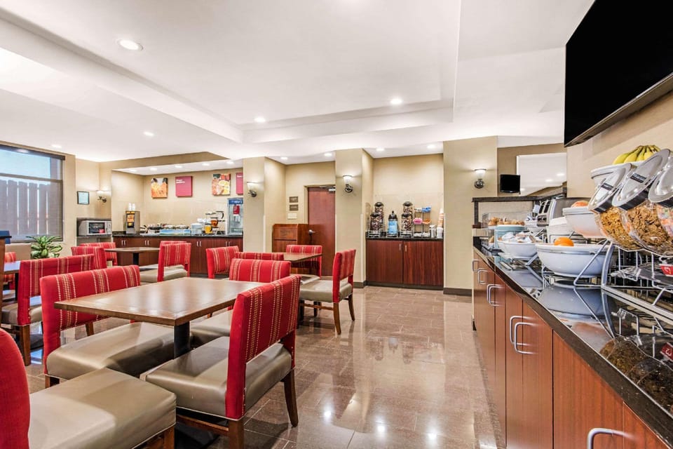 Comfort Suites Tuscaloosa near University Hotel in Tuscaloosa