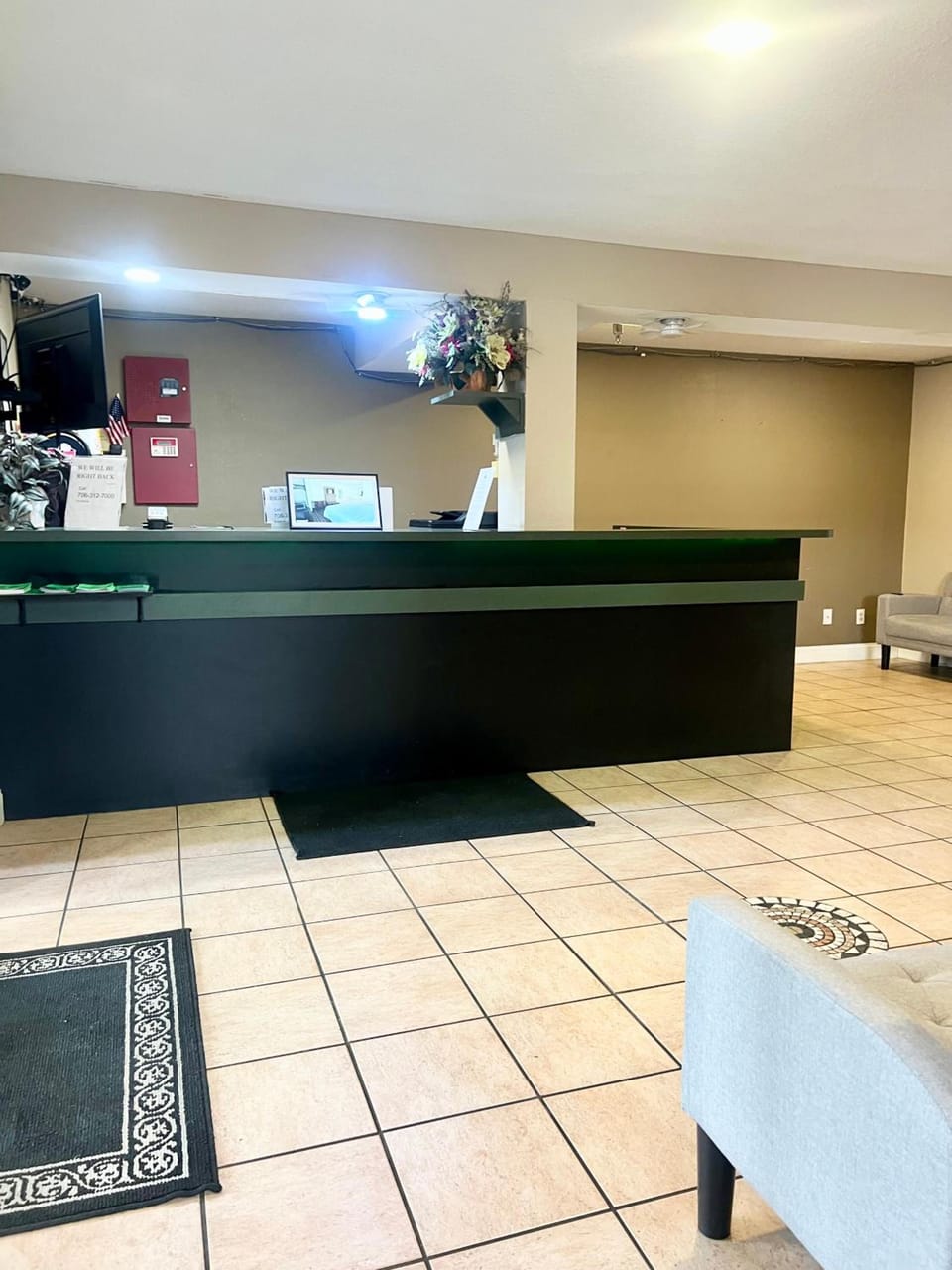 Country Hearth Inn & Suites Augusta Hostel in Augusta