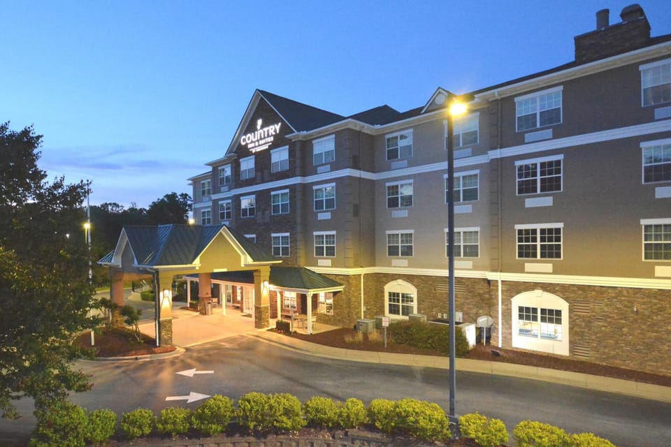 Country Inn & Suites by Radisson, Asheville West near Biltmore Hotel in Asheville