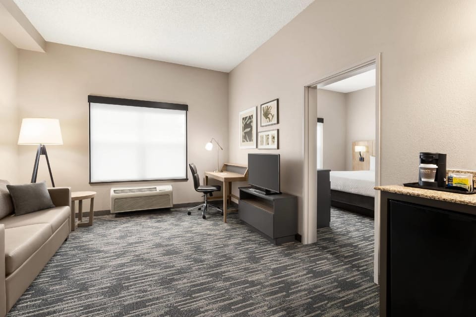 Suite room