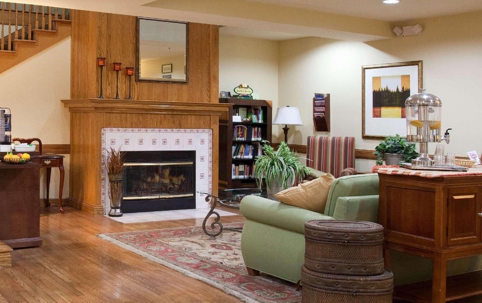 Country Inn & Suites by Radisson, Greeley, CO Hotel in Greeley