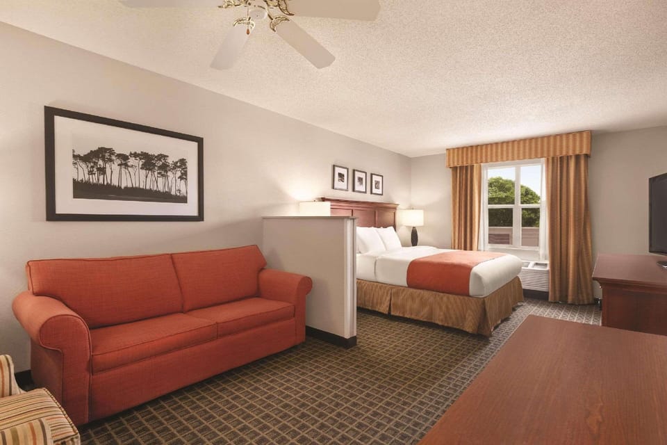 Suite room