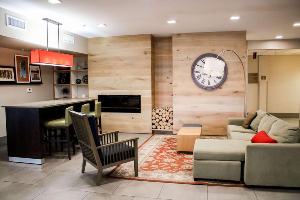 Country Inn & Suites by Radisson, Richmond West at I-64, VA Hotel in Tuckahoe