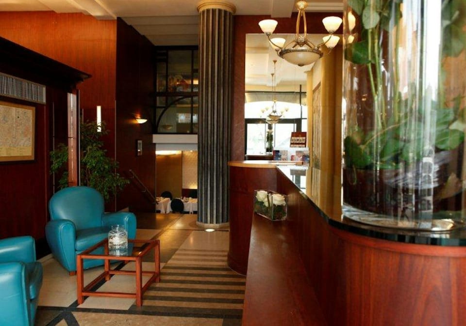 Hotel Art-Deco Eurallile Hotel in Lille