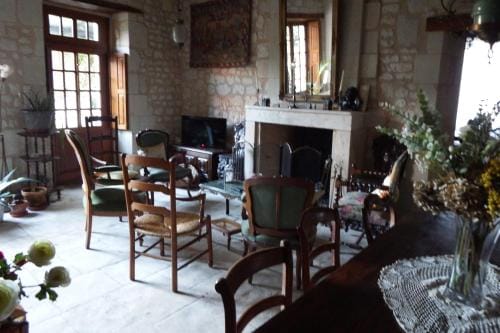 Chez Florence et Sylvain de Loudun Hotel in Loudun