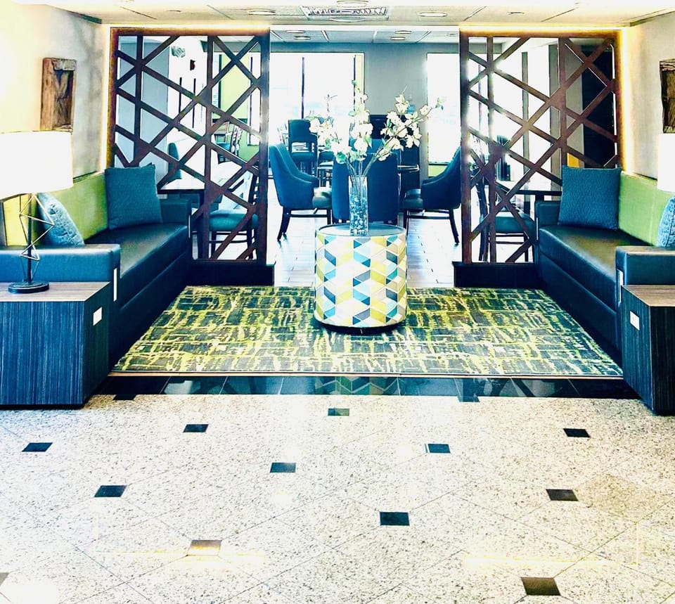 Heritage Inn & Suites St. Louis/Fenton, Trademark by Wyndham Hotel in Missouri