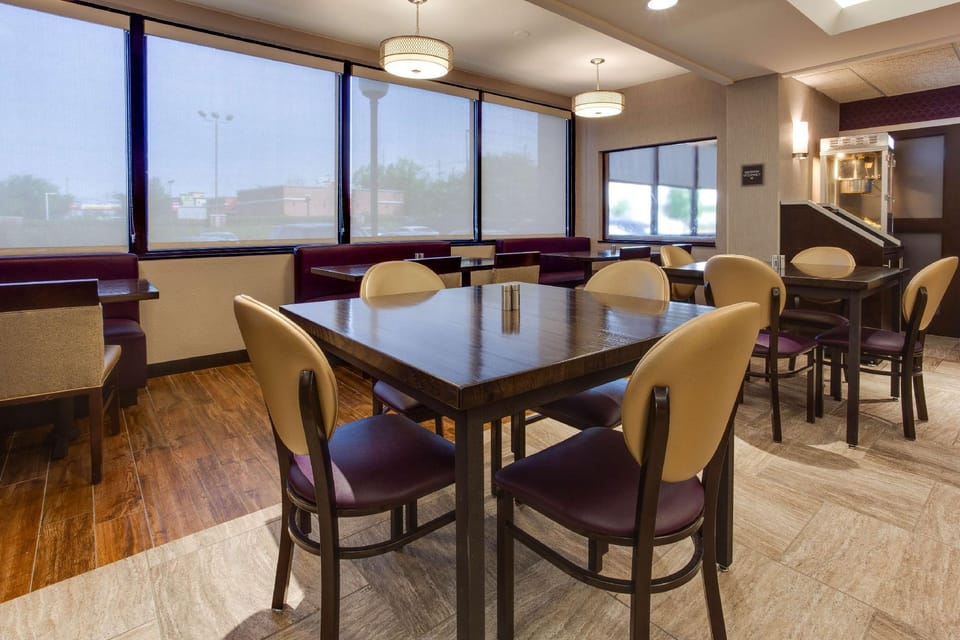 Drury Inn & Suites Louisville East Hotel in Hurstbourne