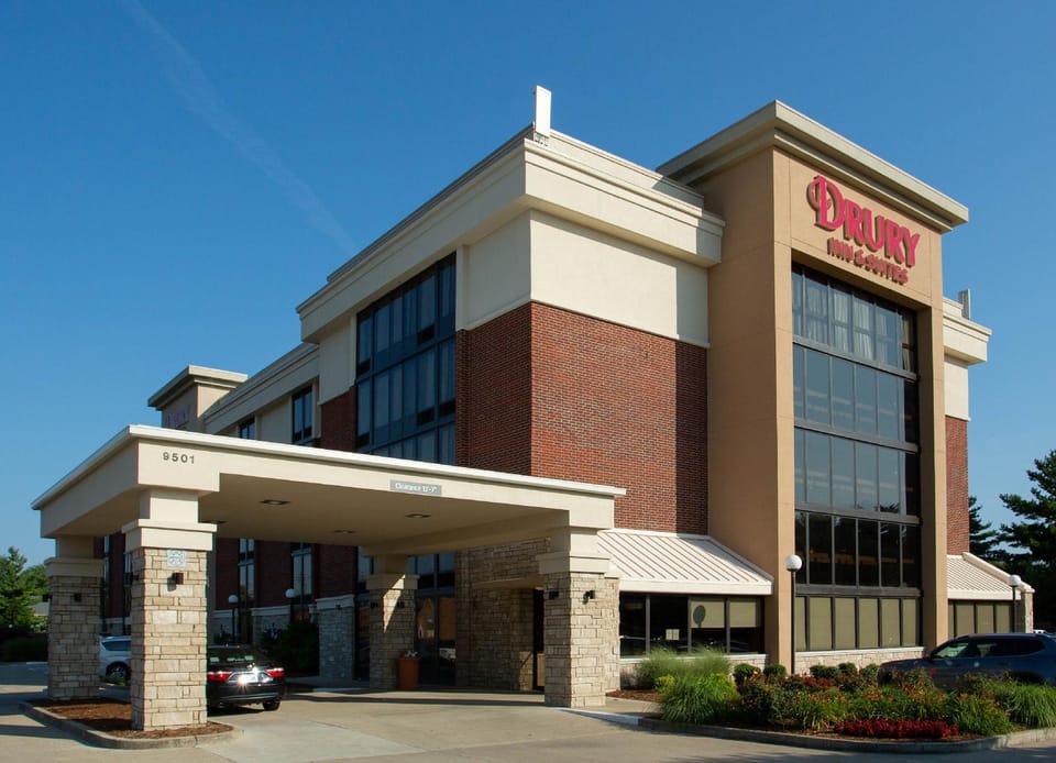 Drury Inn & Suites Louisville East Hotel in Hurstbourne