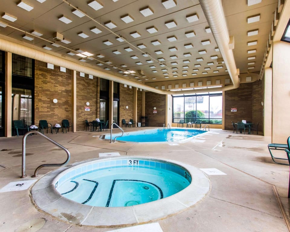 AmericInn by Wyndham Memphis East Hotel in Memphis