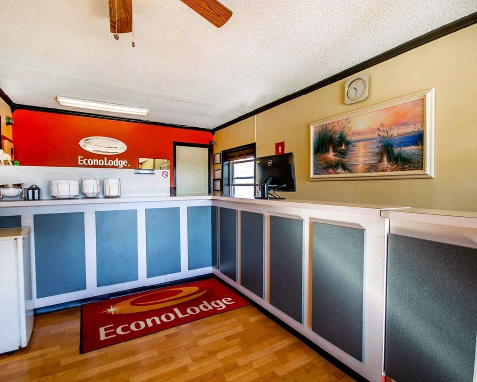Econo Lodge Erlanger - Cincinnati Airport Hotel in Florence