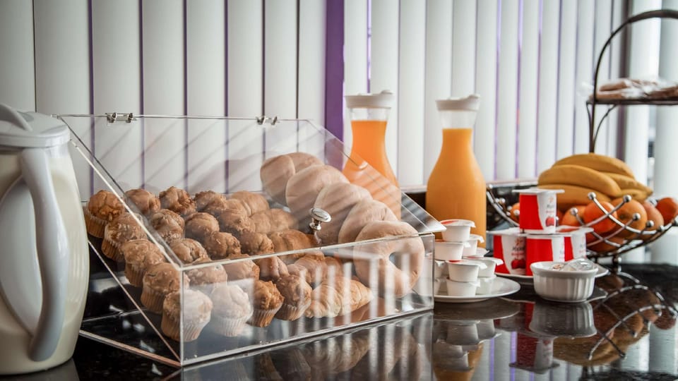 SureStay by Best Western Findlay Hotel in Findlay