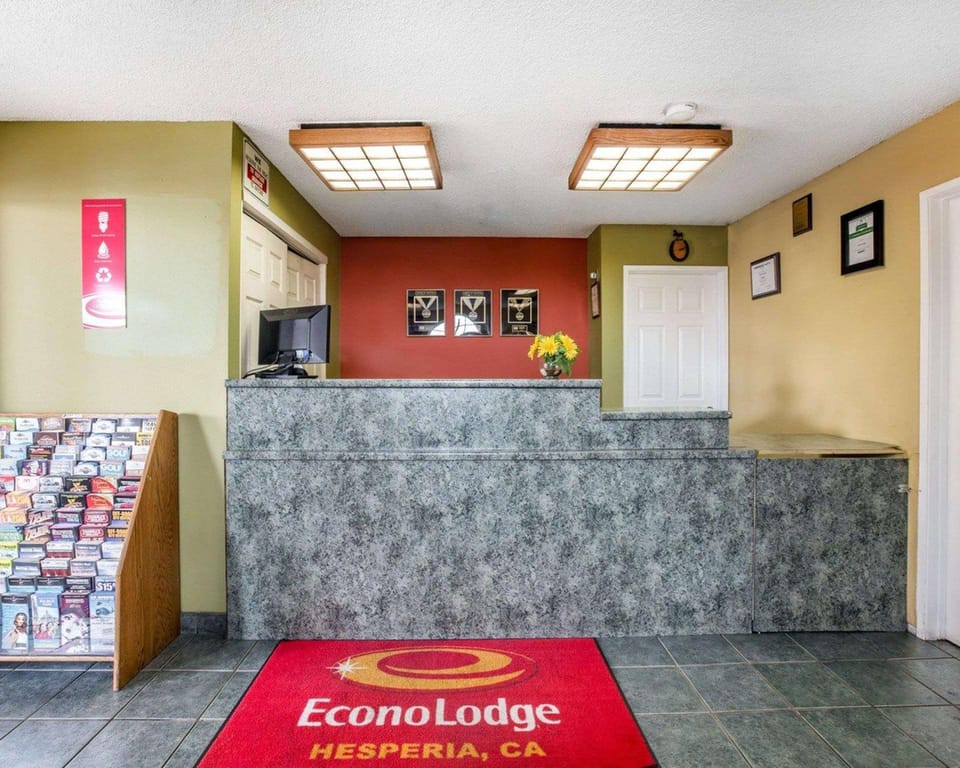 Econo Lodge Hesperia - Victorville I-15 Hotel in Hesperia