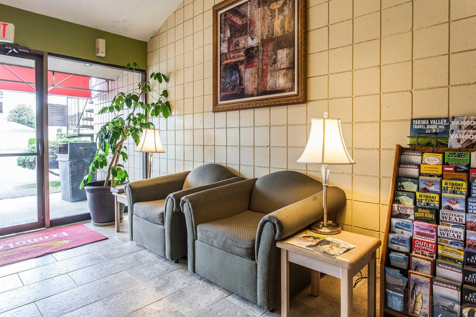 Econo Lodge Motel in Longview