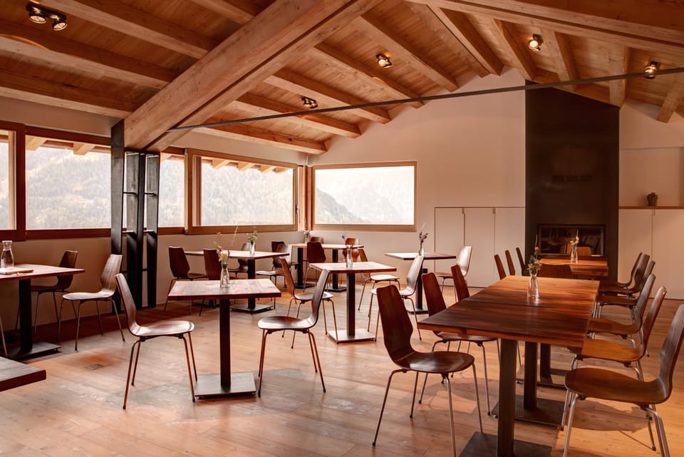 Montagne Alternative Resort in Canton of Valais
