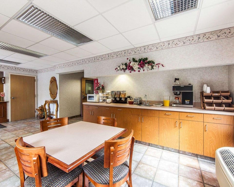 Econo Lodge Lookout Mountain Hotel in Chattanooga