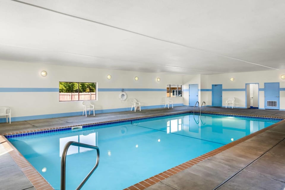 Econo Lodge Miles City I-94 Hotel in Miles City