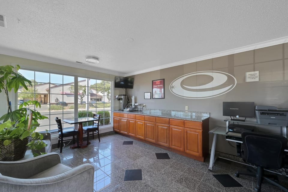 Econo Lodge Woodland near I-5 Hotel in Woodland